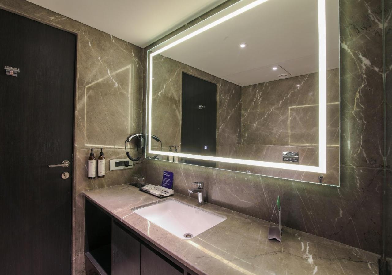Essentia Premier Hotel Pune Wakad Pimpri-Chinchwad Exterior foto